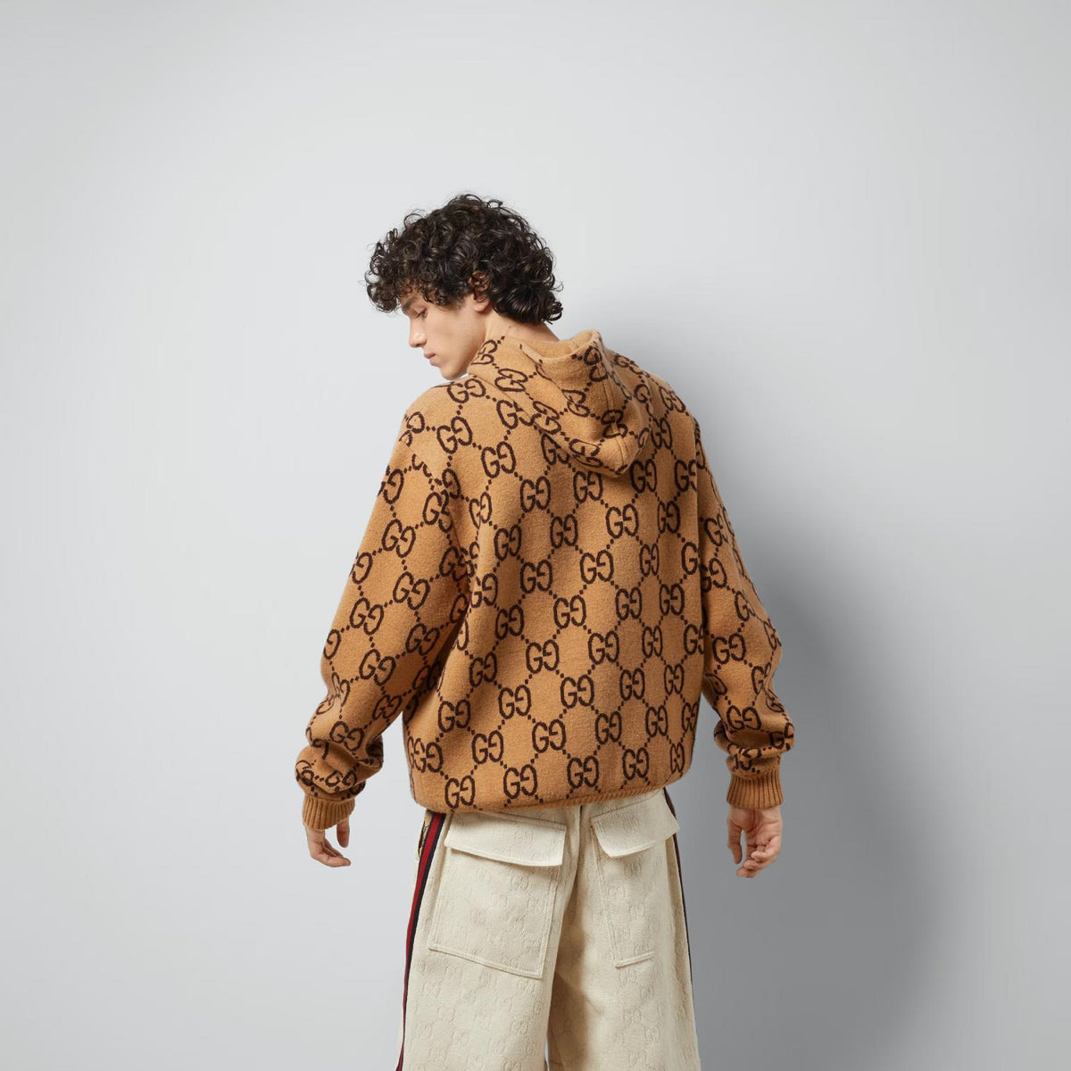 Gg Wool Hooded Sweatshirt – welcoming warmer days, the men’s Cruise 2024 collection presents sportier pieces – LUX VERSE Luxury Designer Fashion Outlet
