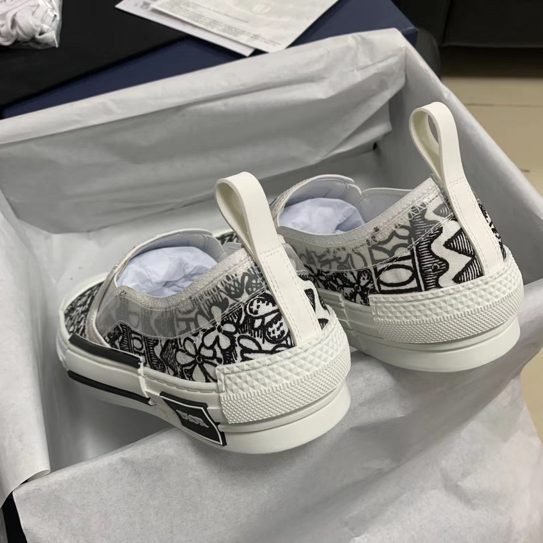 B23 High-Top Print Sneakers