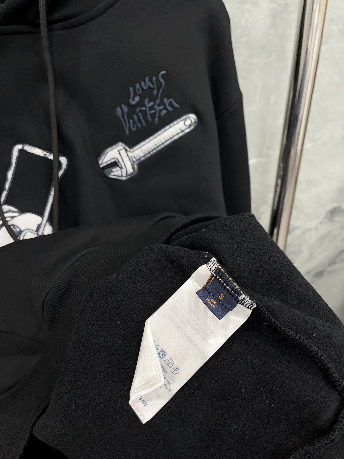 Black Cotton Print Zip-Through - Men's