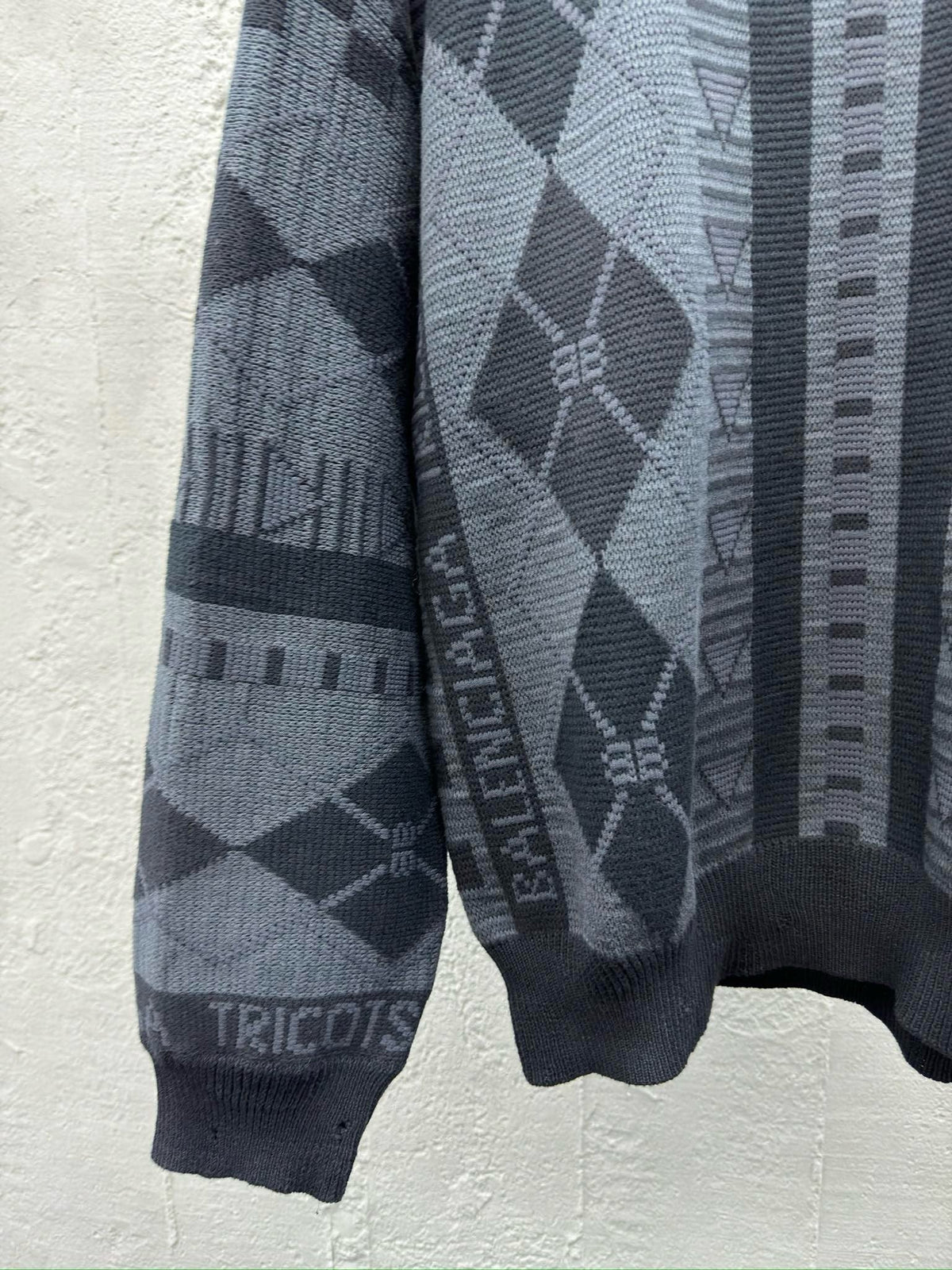 Grey Jacquard Geometric Crewneck - Men's