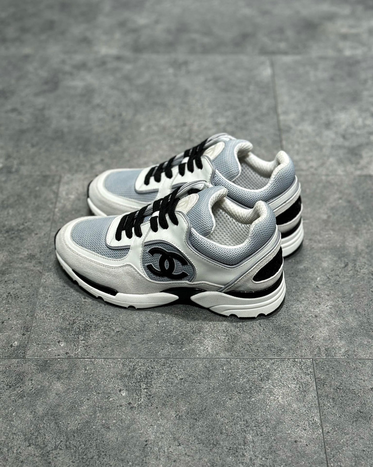 White Mesh Colourblock Chunky - Women's