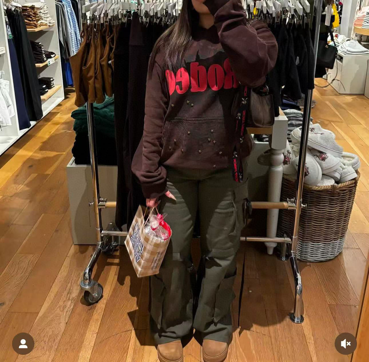 Reddish Hoodie - Men's