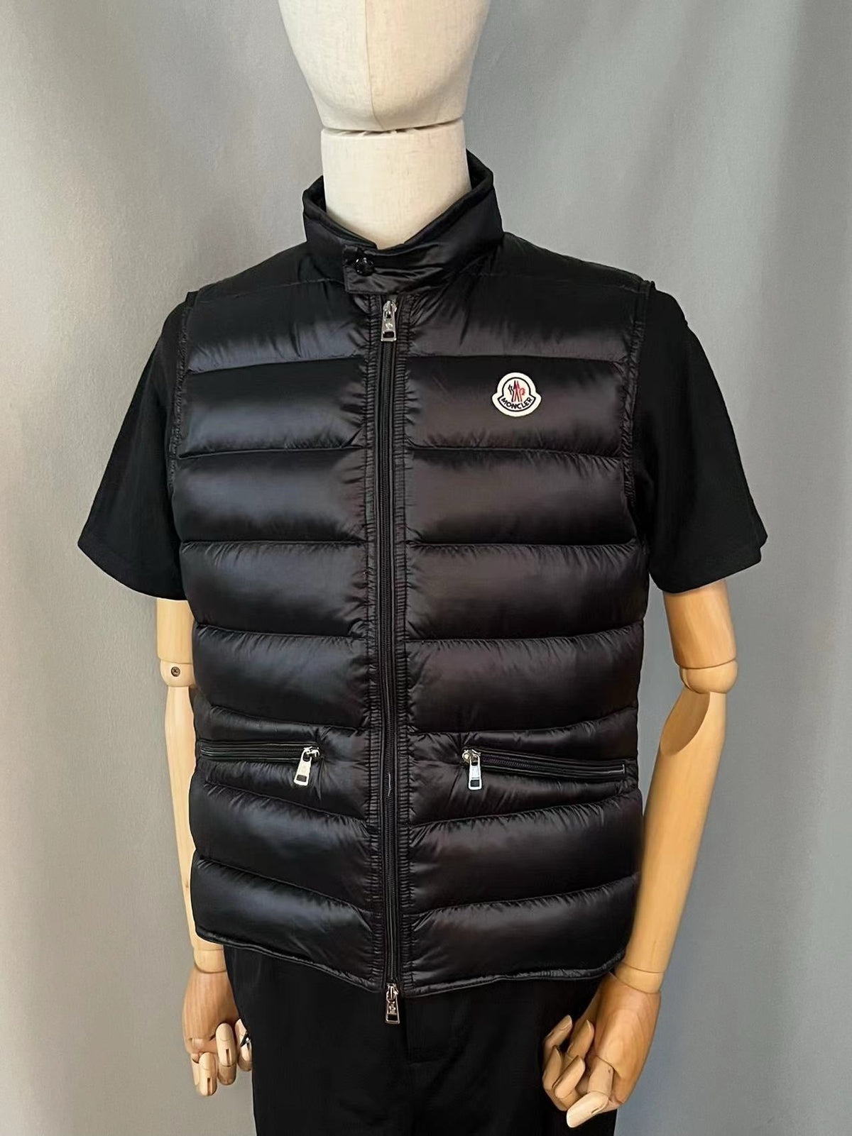 Black Nylon Lightweight Gilet - Men's
