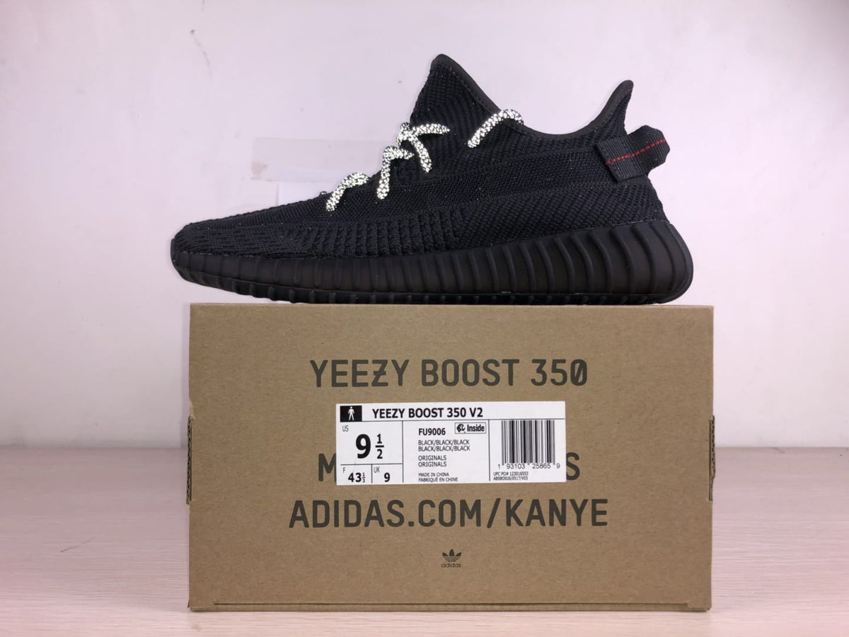 Yeezy 350 V2 non-Reflective Black Sneakers