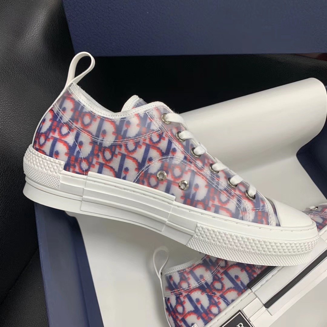 B23 Low Pink and Blue Oblique Sneakers