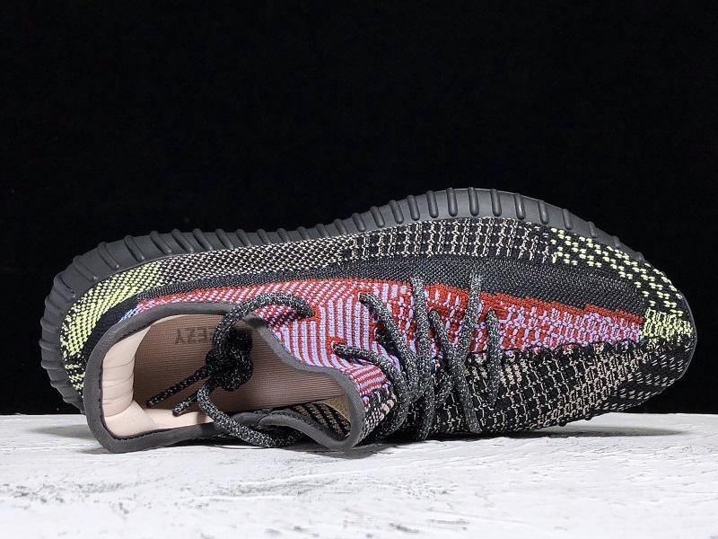 Yeezy Boost 350 V2 Zyon Sneakers