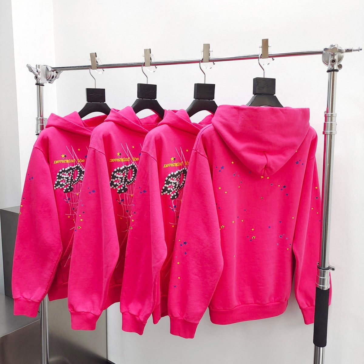 Pink Cotton Web Graphic Pullover - Men's