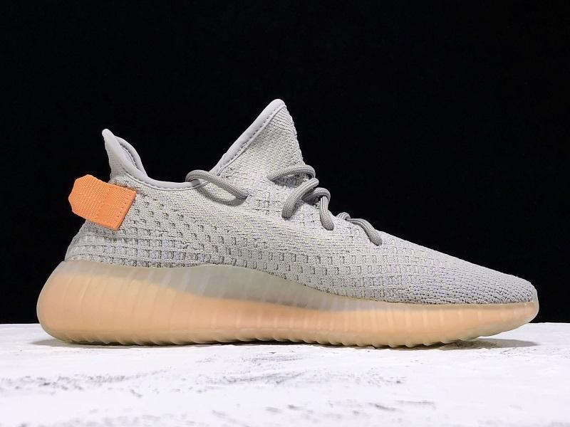 Yeezy Boost 350 V2 Clay Sneakers