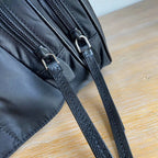 placa met lica Belt Bag