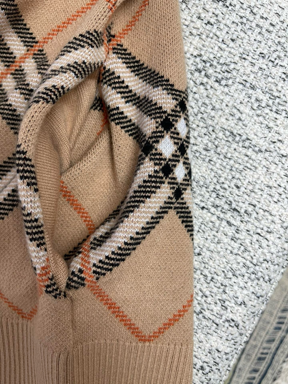 Check Knit Cardigan Camel - Men's