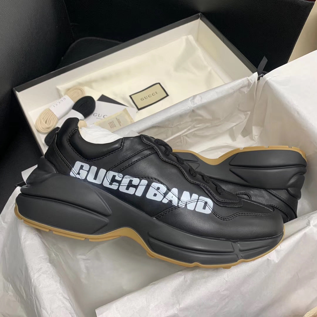 Rhyton Band Black Sneakers
