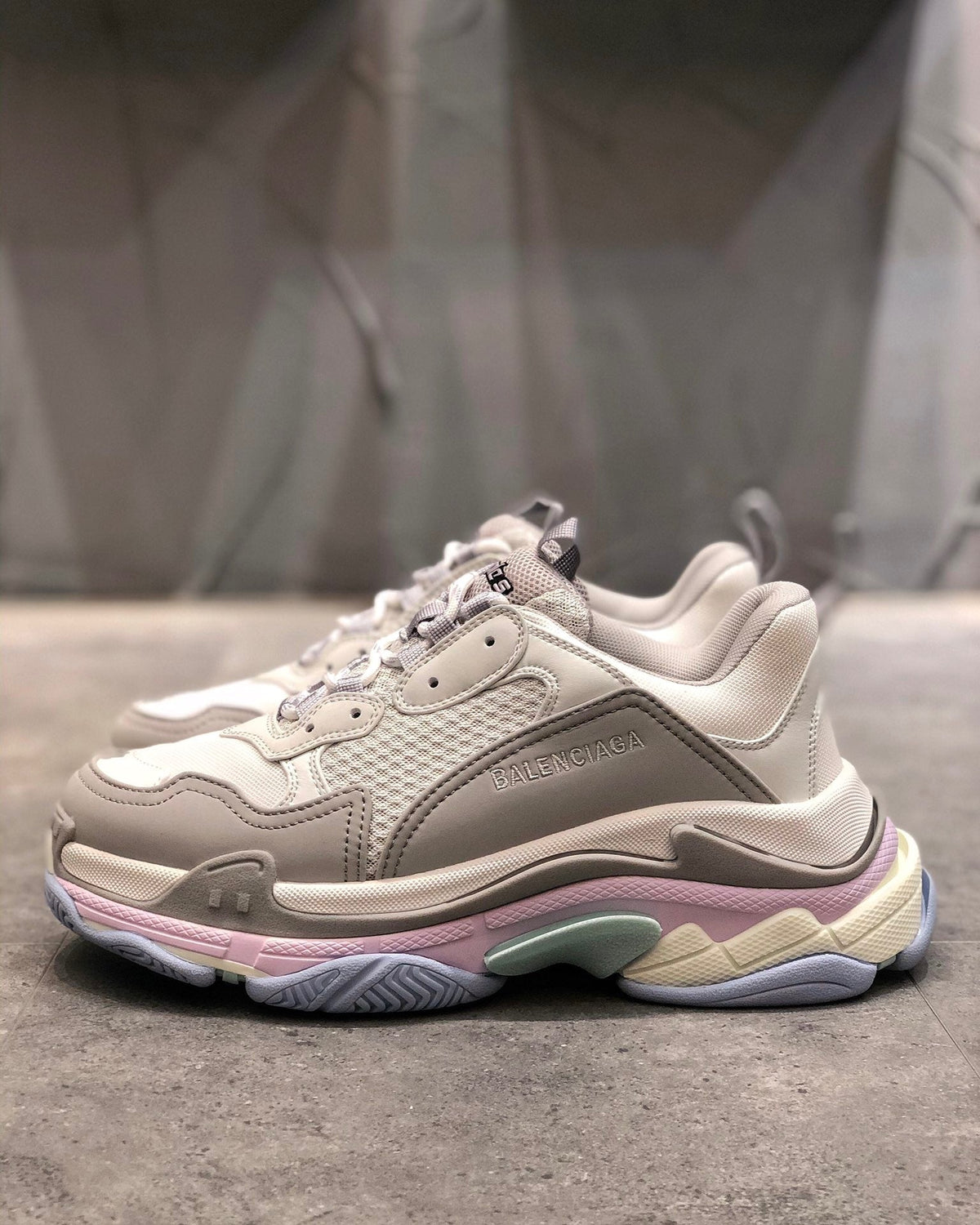 Triple S Beige Sneakers
