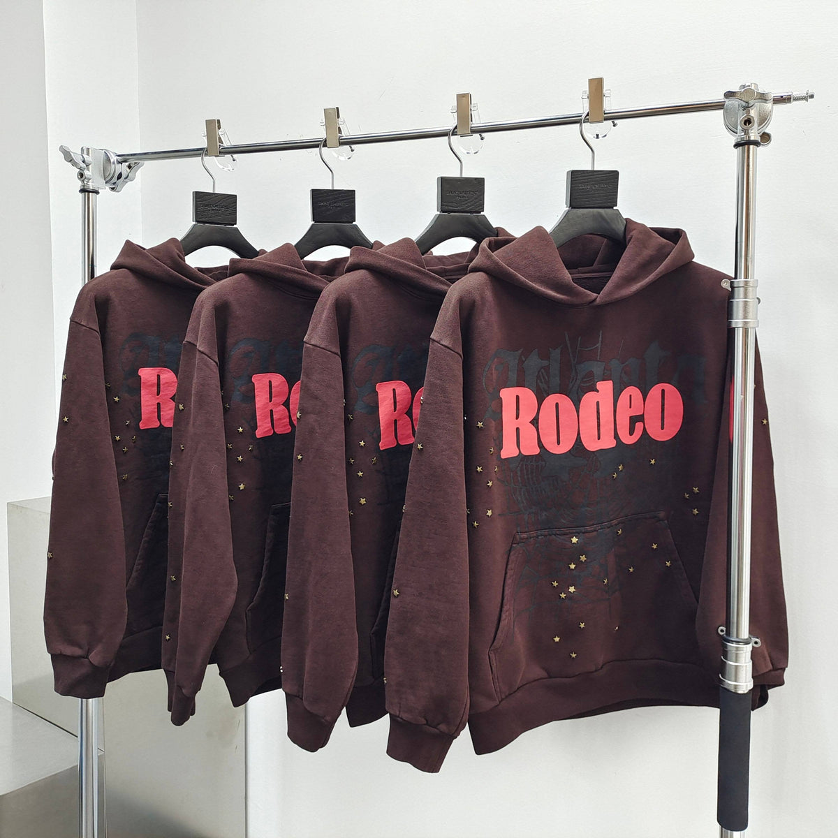 Reddish Hoodie - Men's
