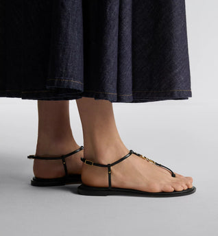C'est Thong elegant Sandal