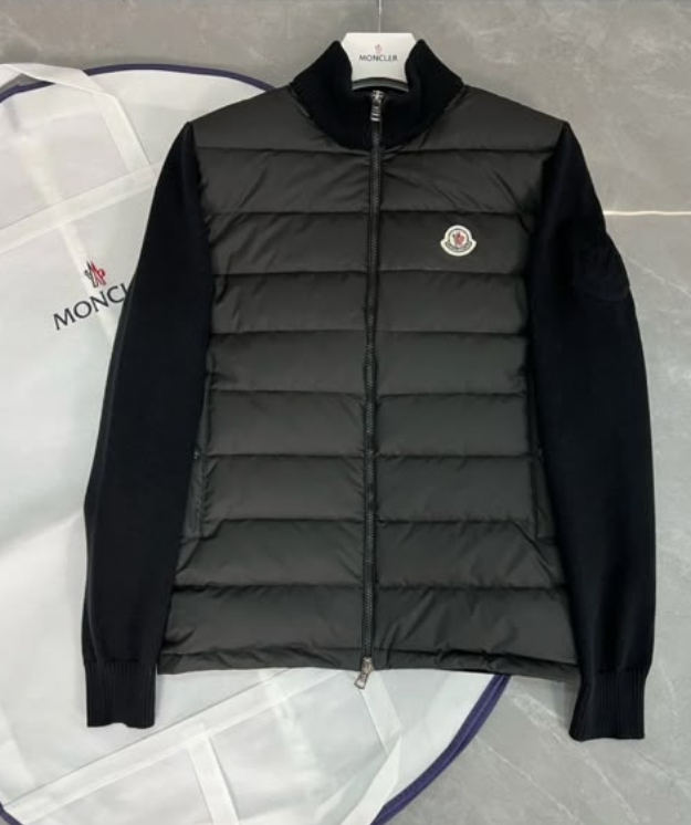 Black Nylon Knit Sleeve Quilted - Men's