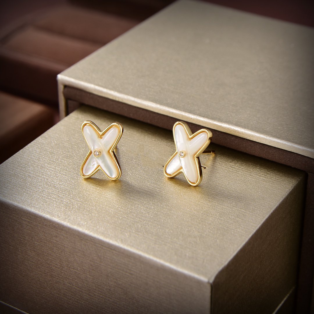 Jeux De White Mop Gold Diamond Earrings – LUX VERSE Luxury Designer Fashion Outlet