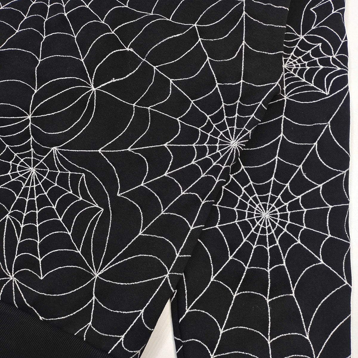 Black Cotton Web Print Pullover - Men's