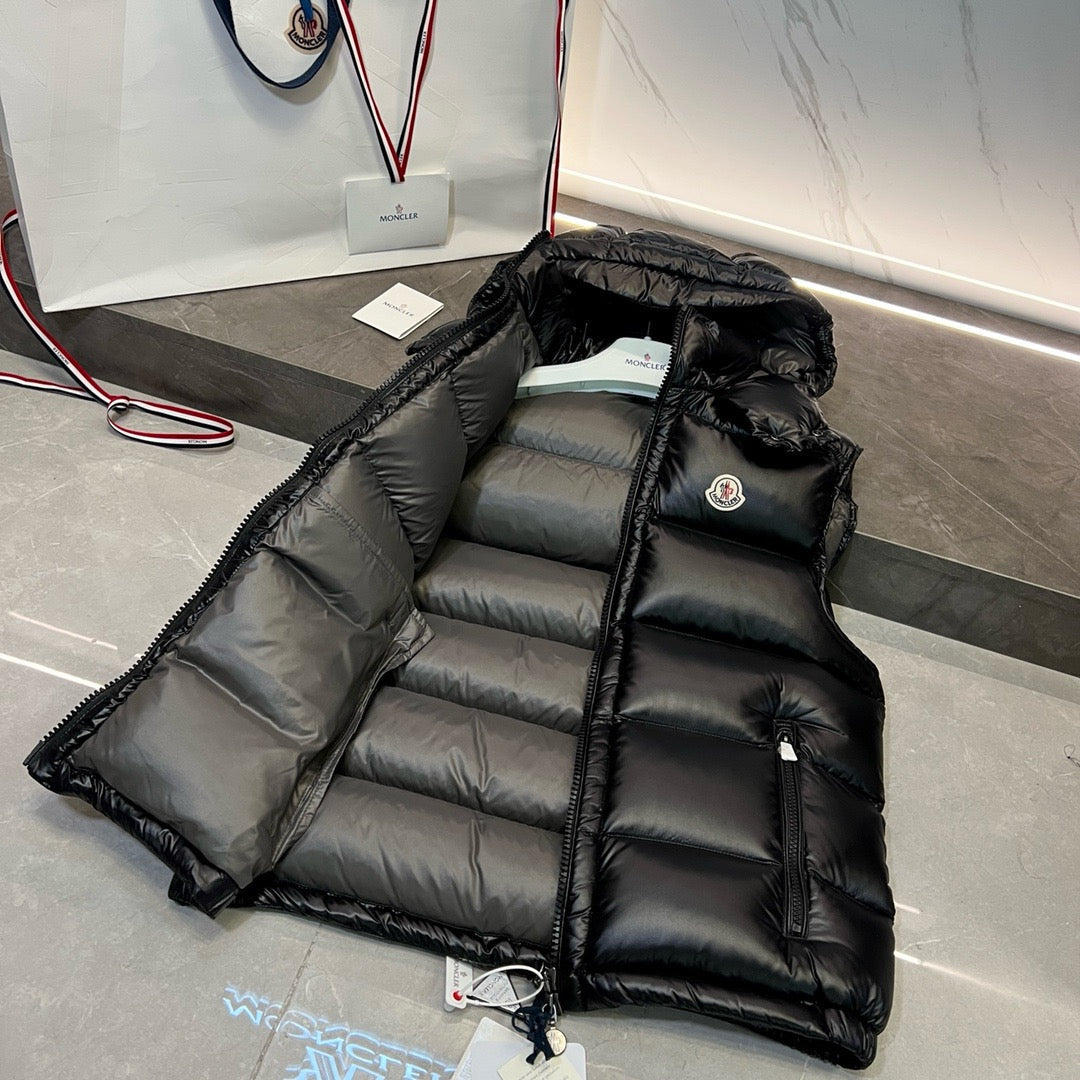 Black Nylon Hooded Gilet - Men's