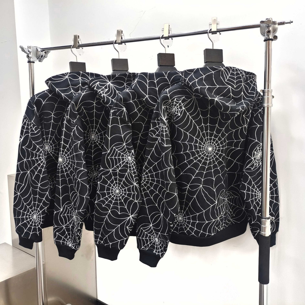 Black Cotton Web Print Pullover - Men's