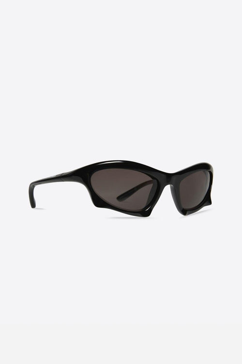 Bat BB0229S-001 sunglasses in black – mirror silver lenses are from the look 22 and 56 of the’s Summer – LUX VERSE Luxury Designer Fashion Outlet