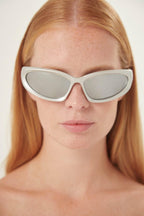 BB0157s-004 swift silver wrap around sunglasses – oval shape with wrap-around profiles in BIO Injection, sleek and ergonomic design – LUX VERSE Luxury Designer Fashion Outlet