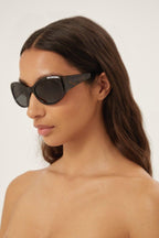 Havana oval sunglasses – the lasered logo is enhanced with enamel and is placed on the top bevel reaching – LUX VERSE Luxury Designer Fashion Outlet