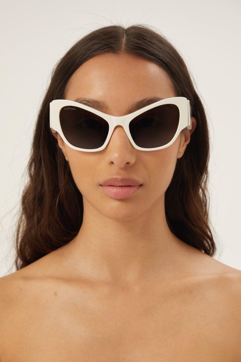 MAX butterfly sunglasses in white – renew, an acetate alternative partially made of bio-based and recycled – LUX VERSE Luxury Designer Fashion Outlet