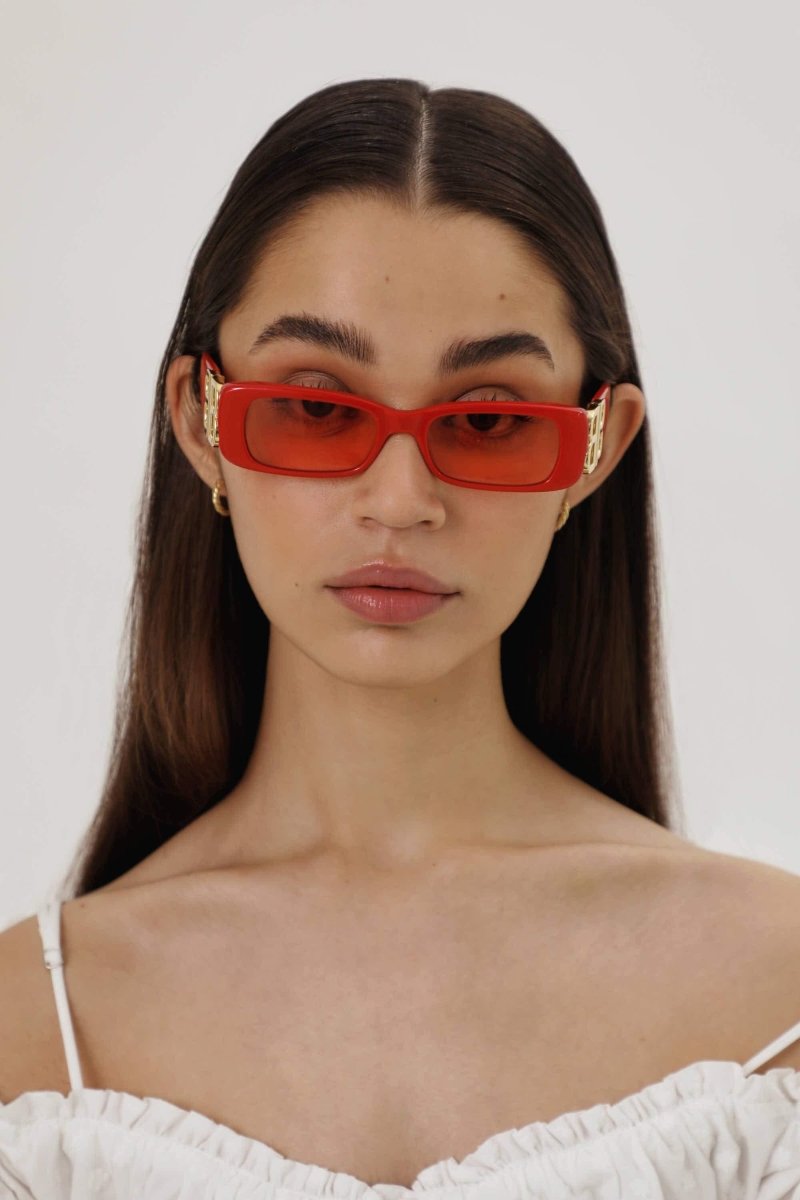 Micro red sunglasses featuring BB logo – new seasonal hand-written signature metal plaque from the Show cross-category – LUX VERSE Luxury Designer Fashion Outlet