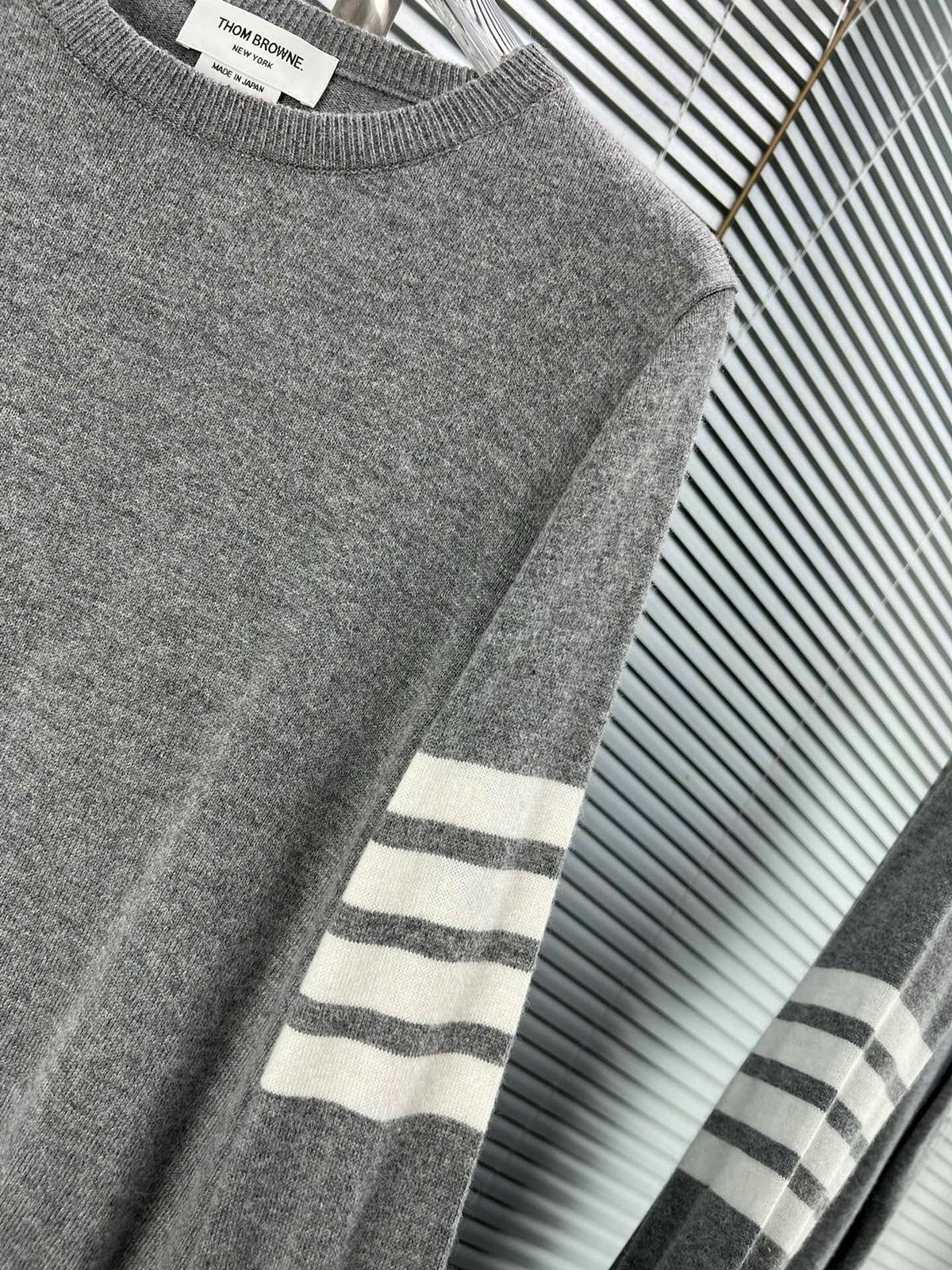4-Bar Crewneck Navy Knit - Men's