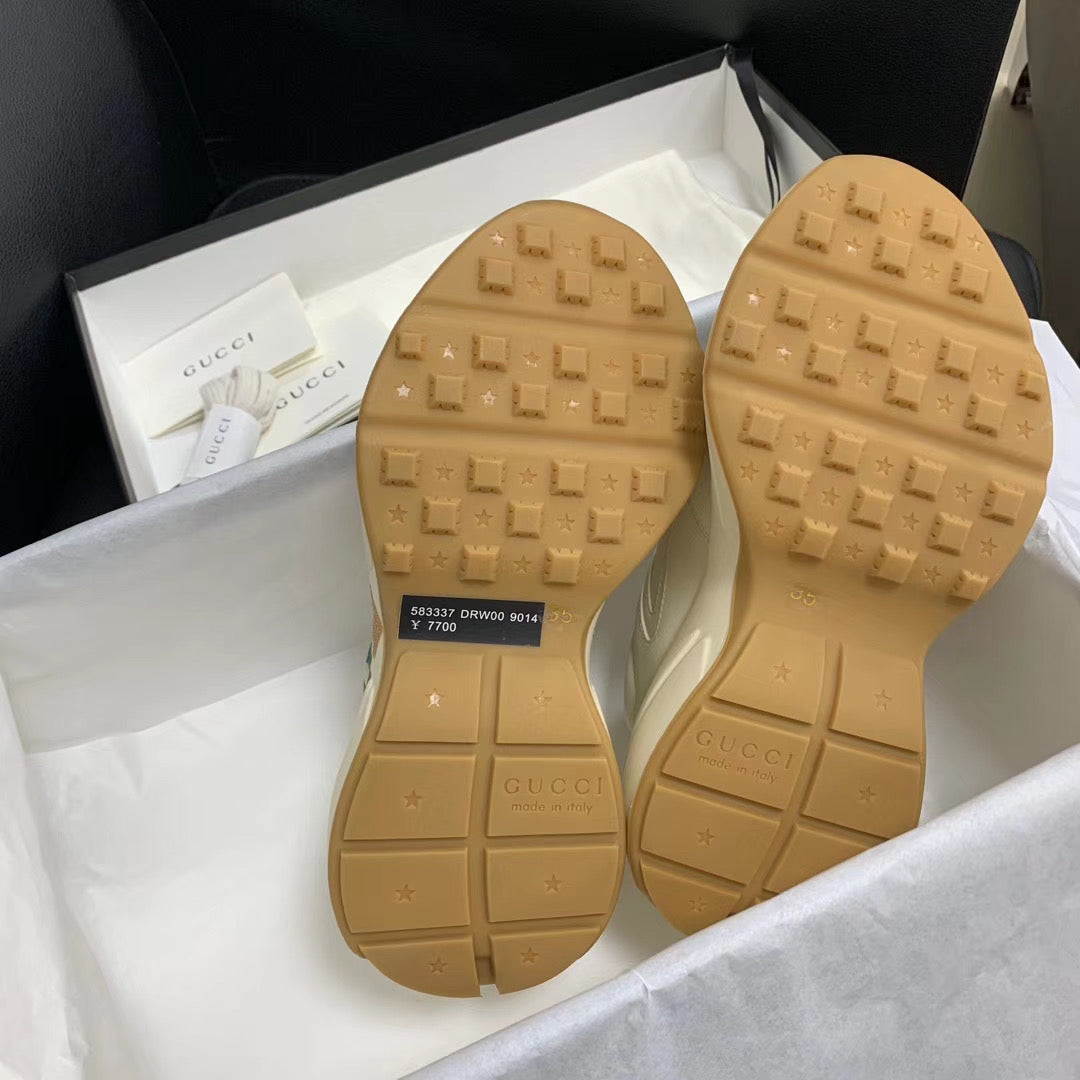 Cream Leather Graphic Chunky - Women's