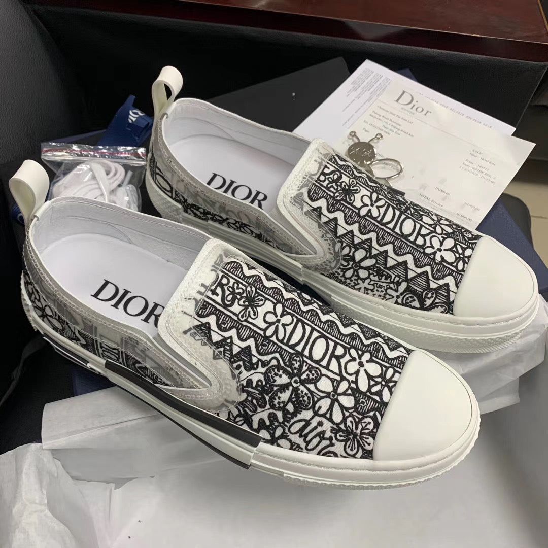 B23 High-Top Print Sneakers