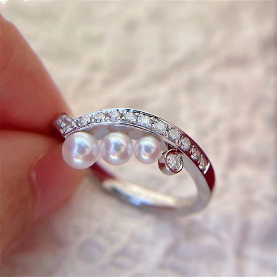 Josephine Silver Diamond Ring – LUX VERSE Luxury Designer Fashion Outlet
