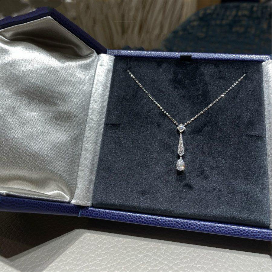 Josephine Silver Diamond Necklace – LUX VERSE Luxury Designer Fashion Outlet