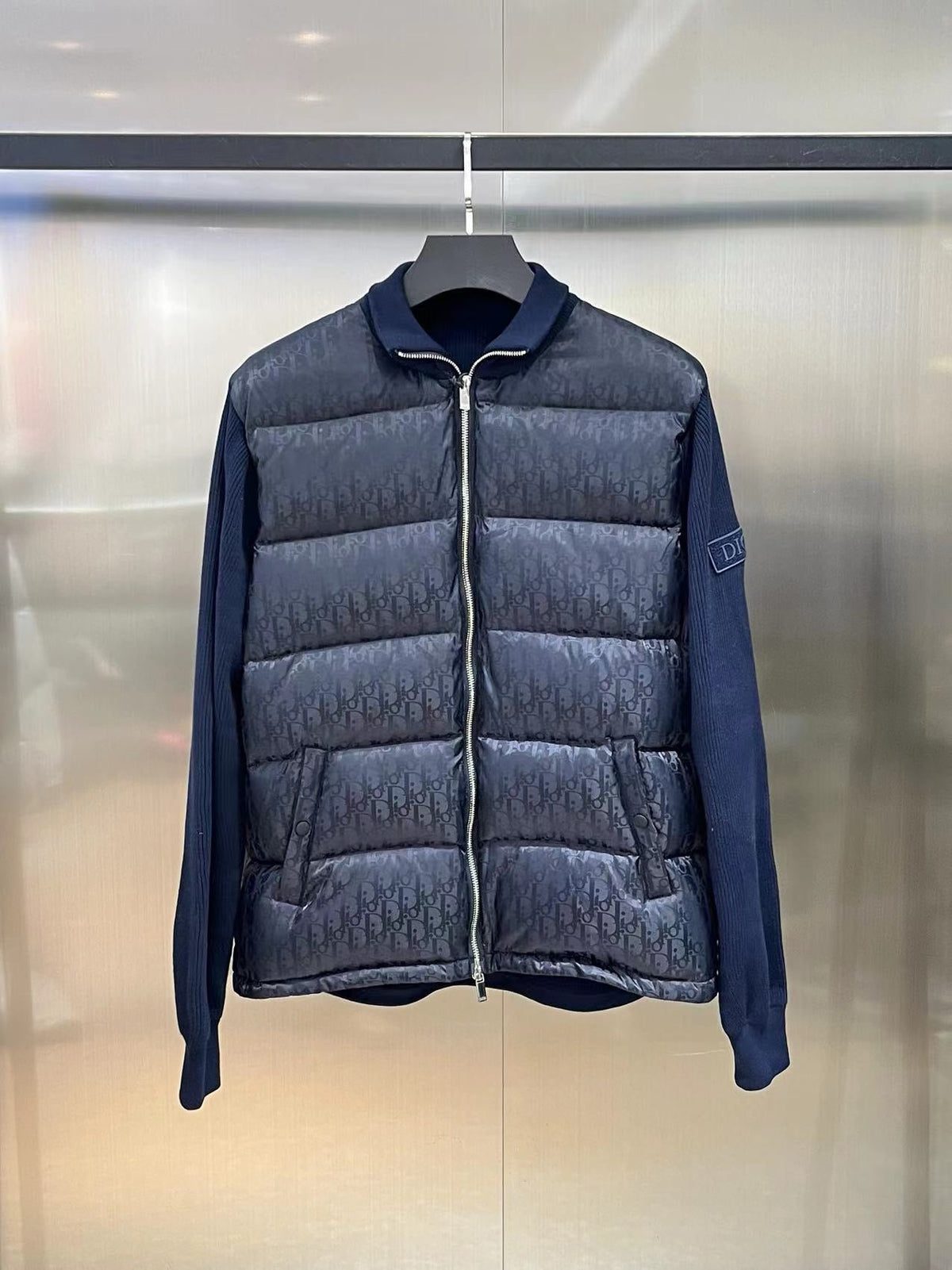 Navy Nylon Knit Sleeve Quilted - Men's