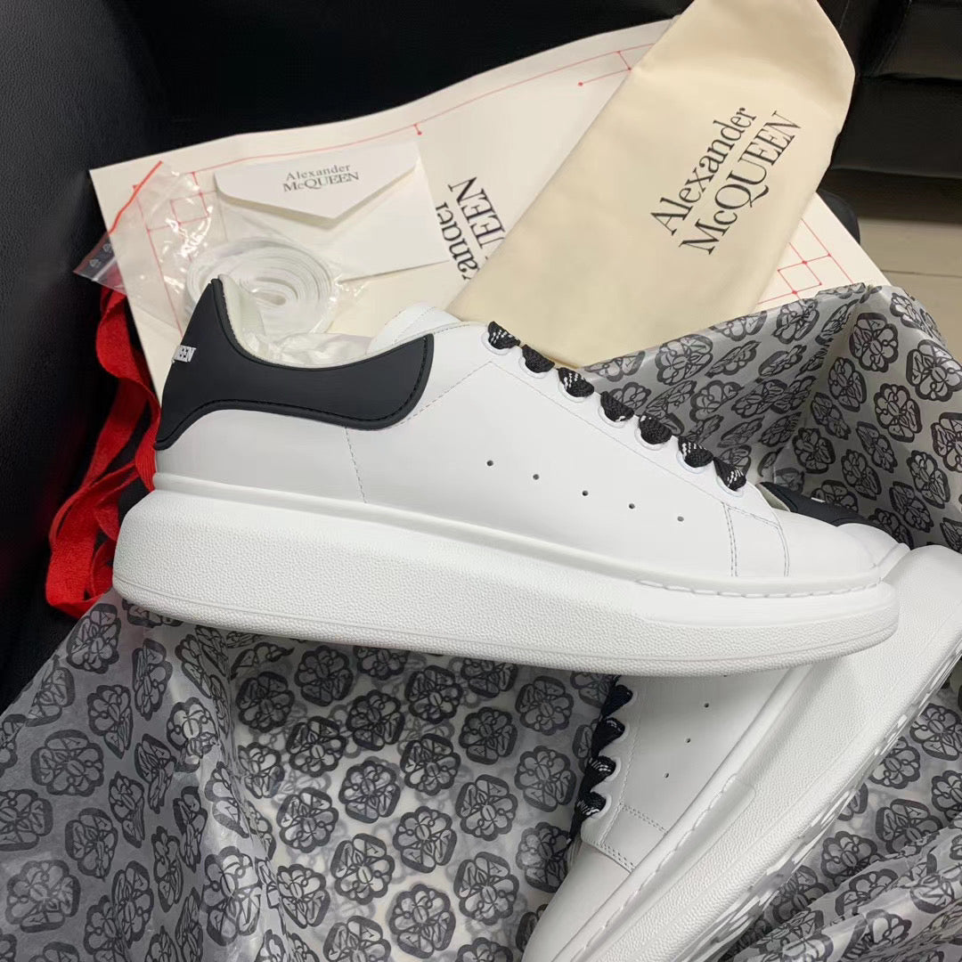 Oversized Black Tab Sneakers