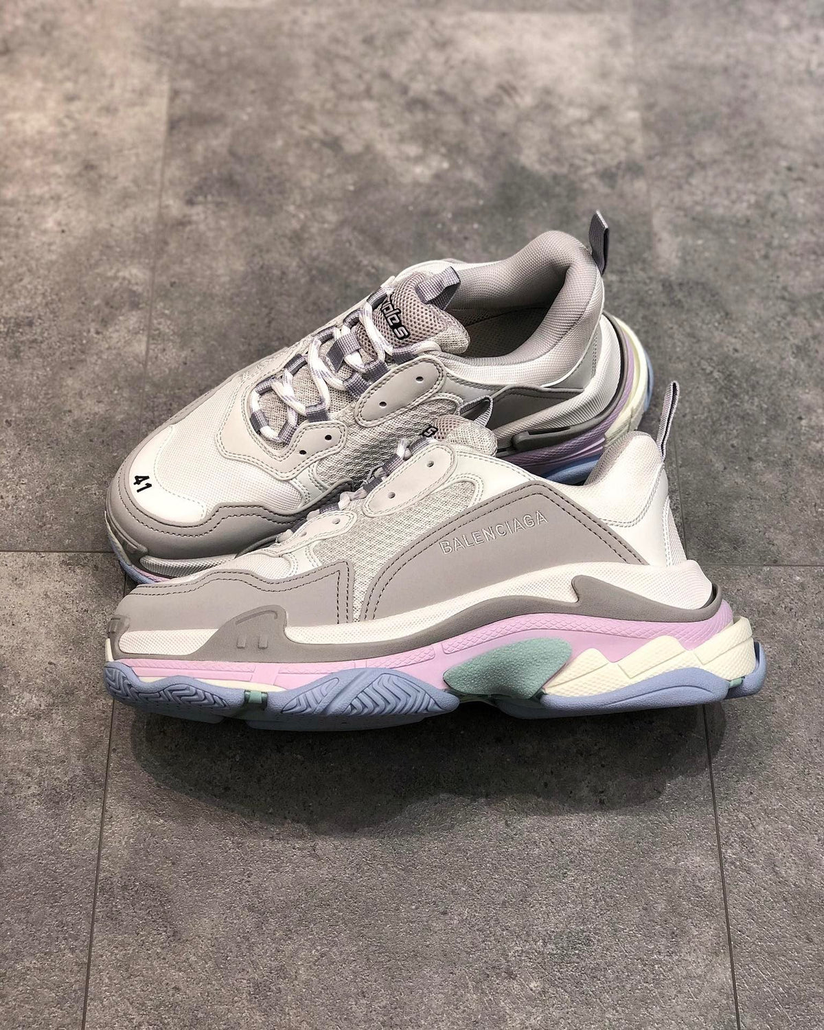 Triple S Beige Sneakers