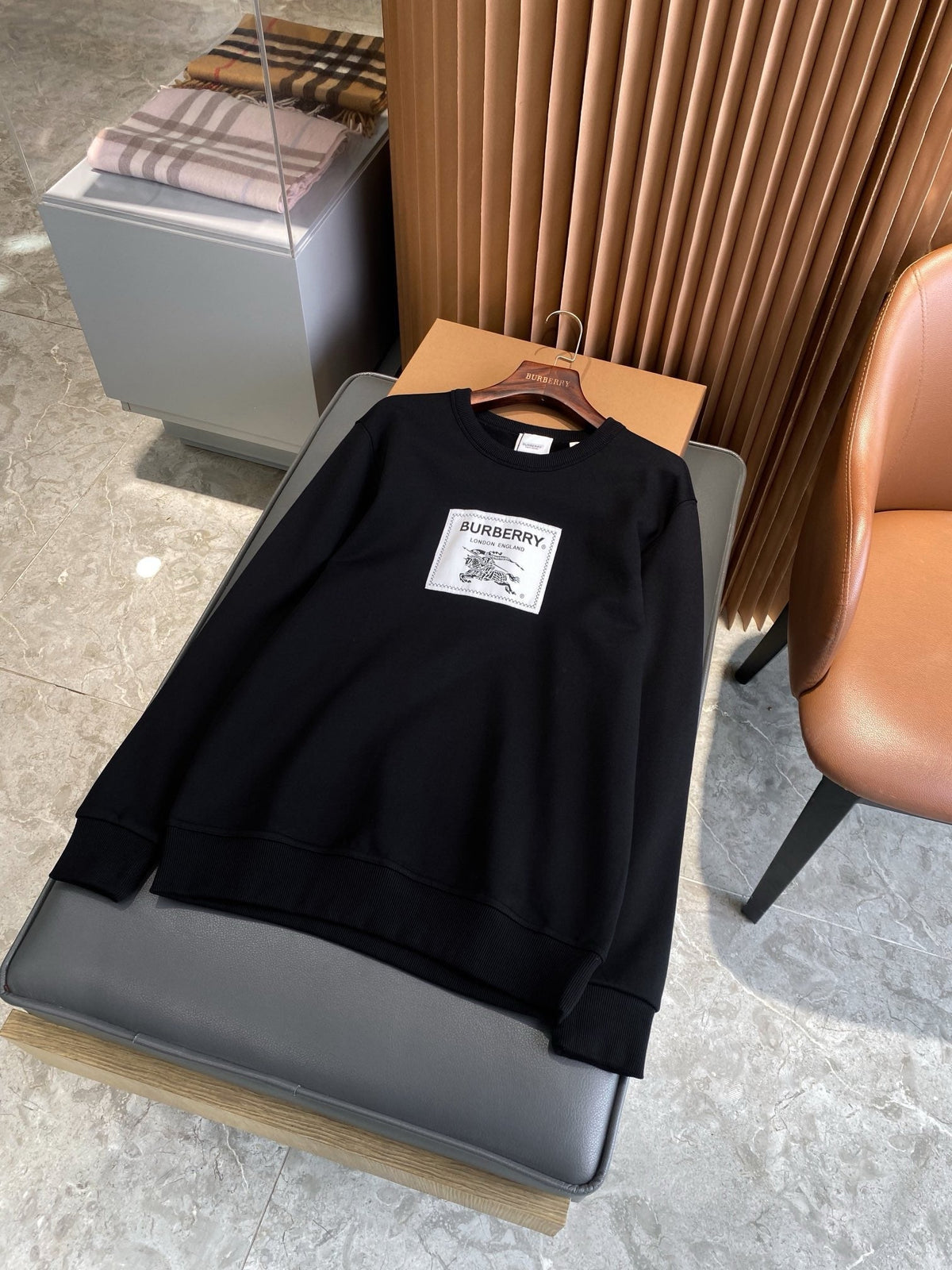 Black Cotton Plain Crewneck - Men's