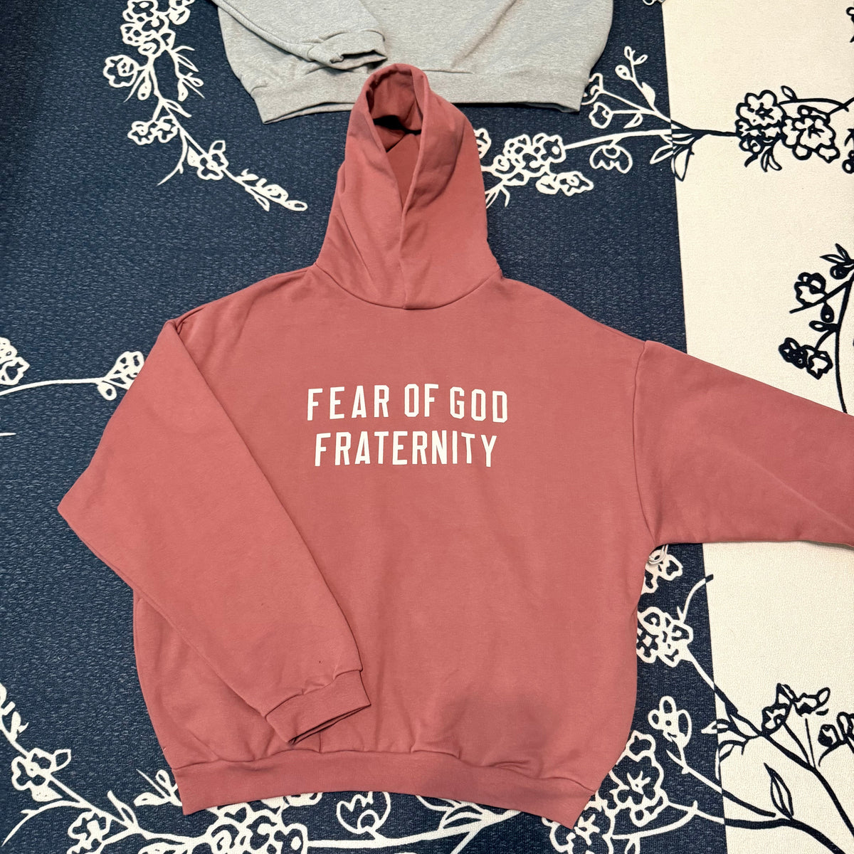 Pink Cotton Chest Text Pullover - Men's
