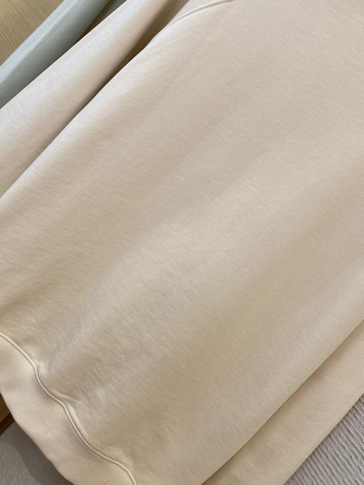 Cream Cotton Heart Logo Crewneck - Men's