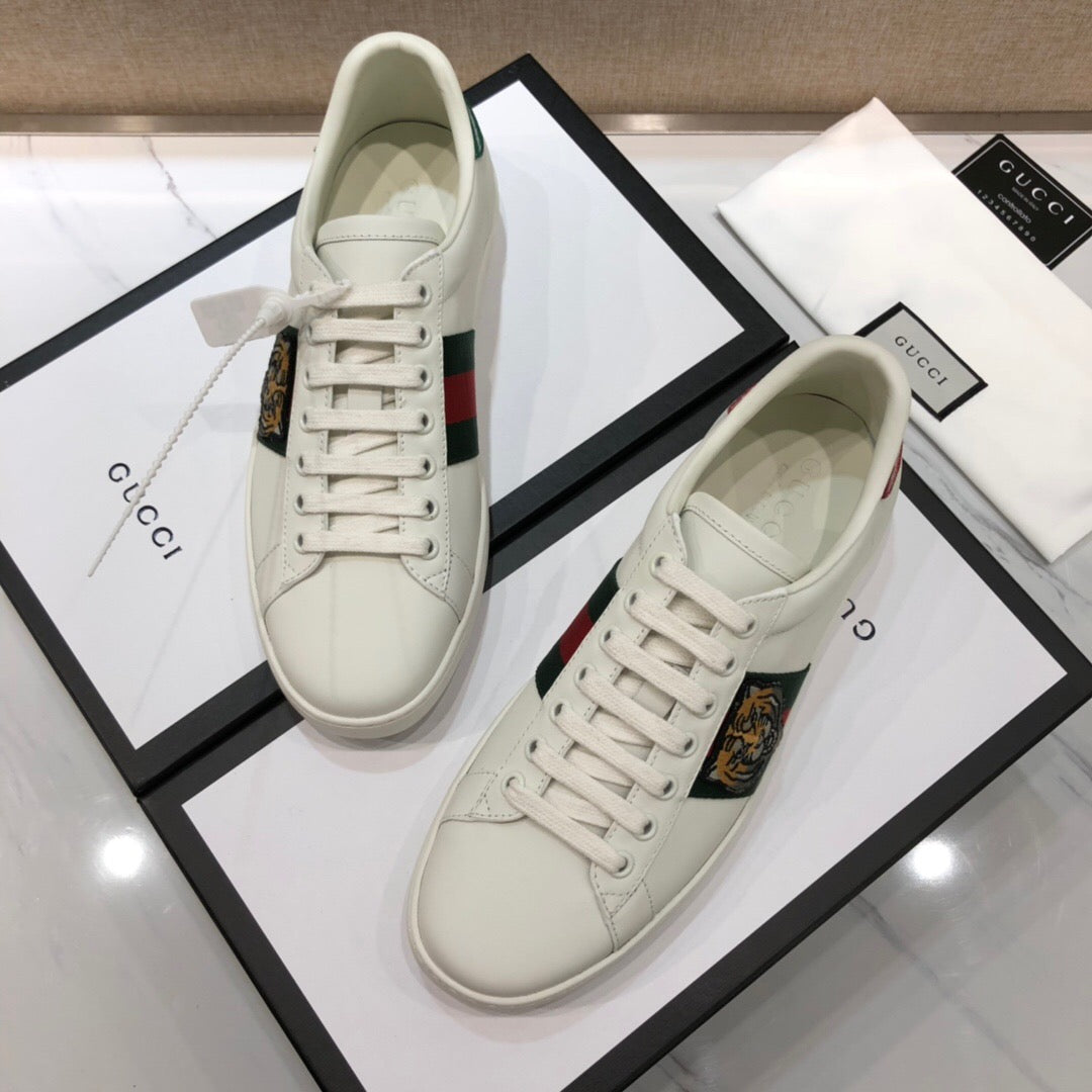 White Leather Embroidered Low-Top - Men's
