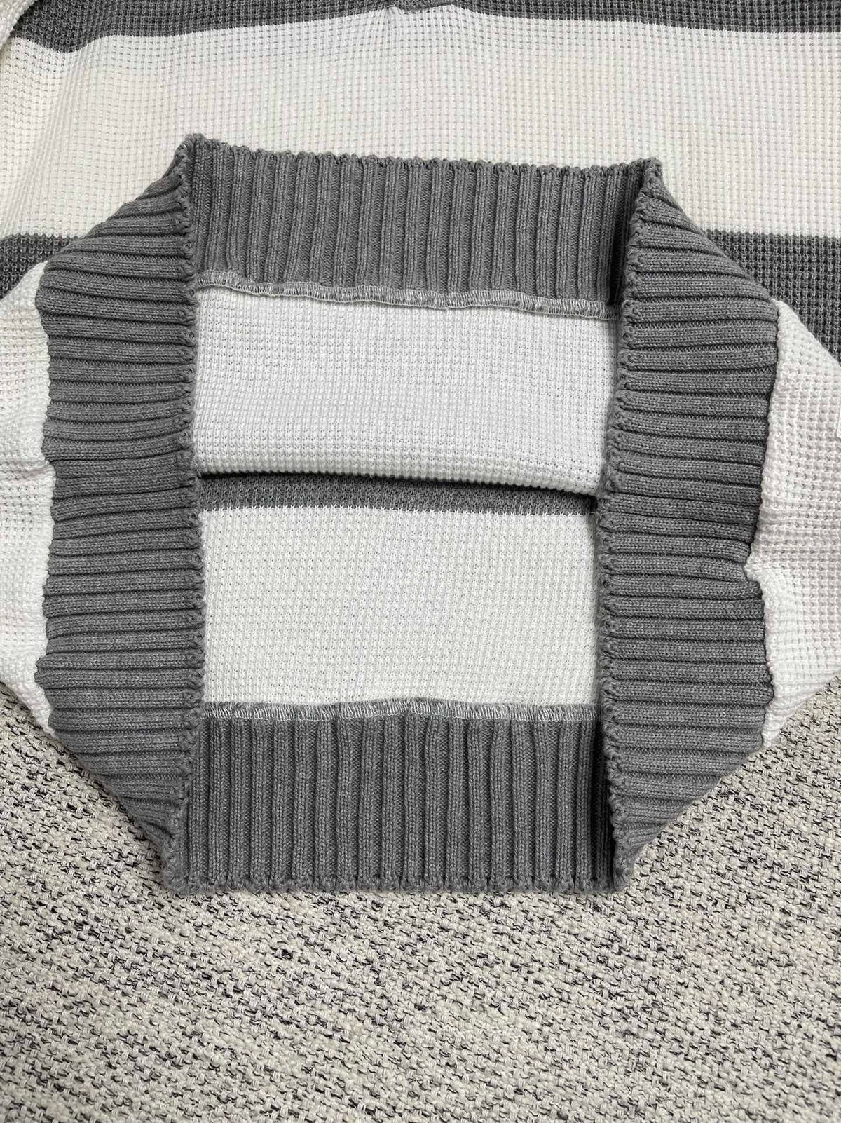 Grey Knit Argyle Long-Sleeve - Men's
