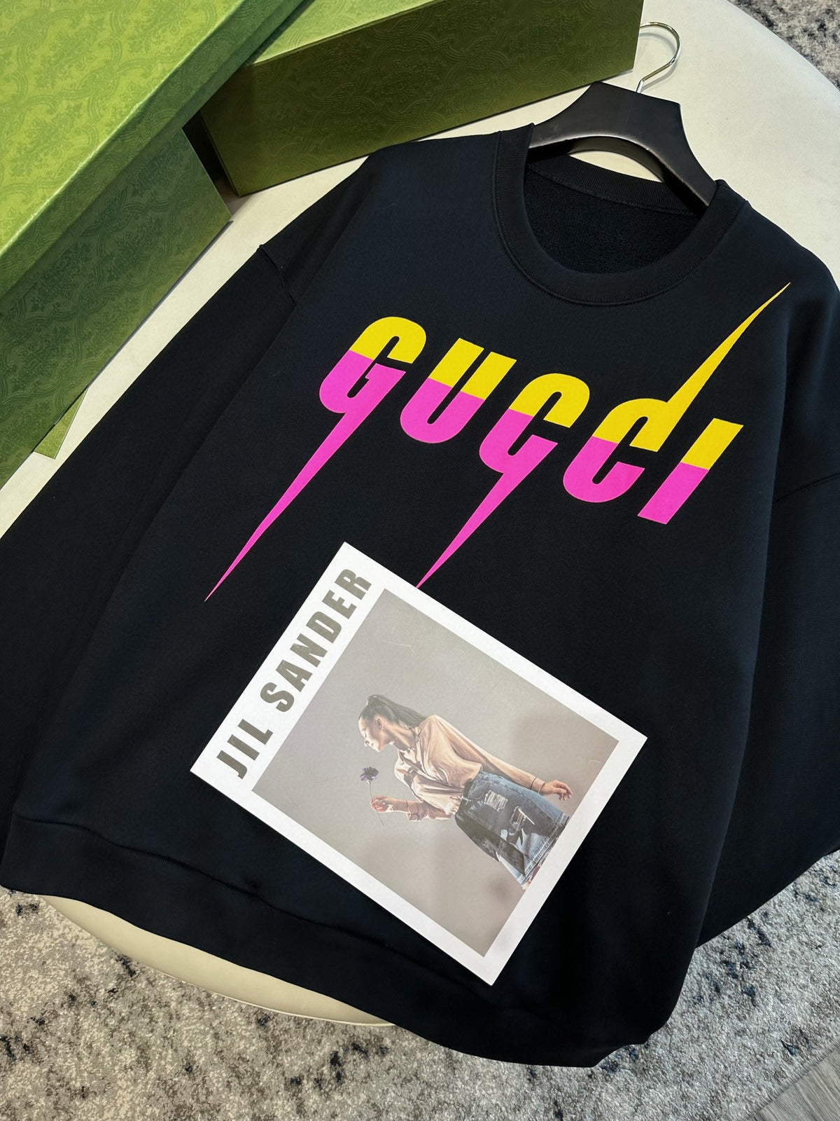 Black Cotton Graphic Crewneck - Men's