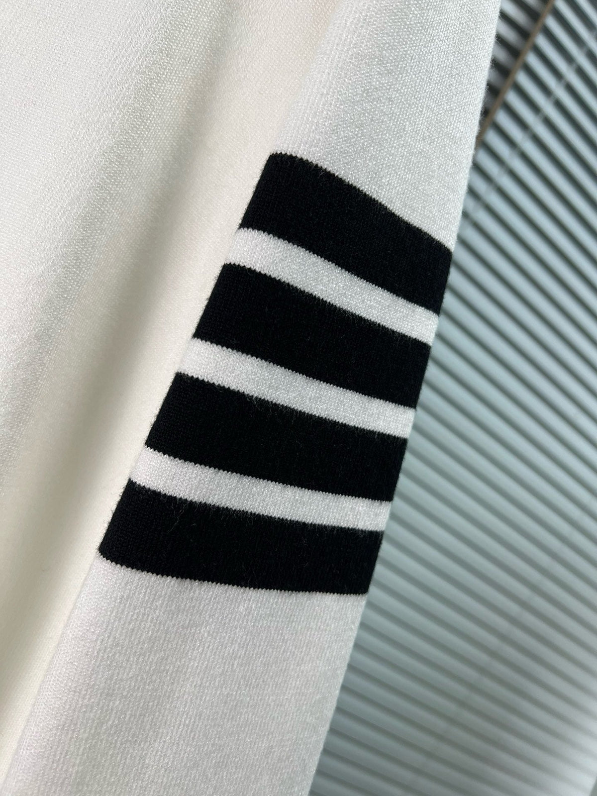 4-Bar Cardigan White - Men's