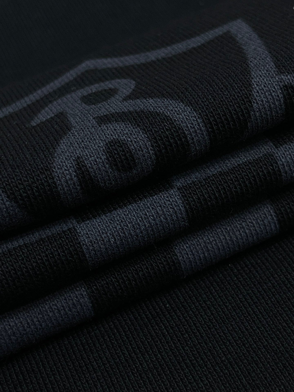 Black Cotton Tonal Print Crewneck - Men's