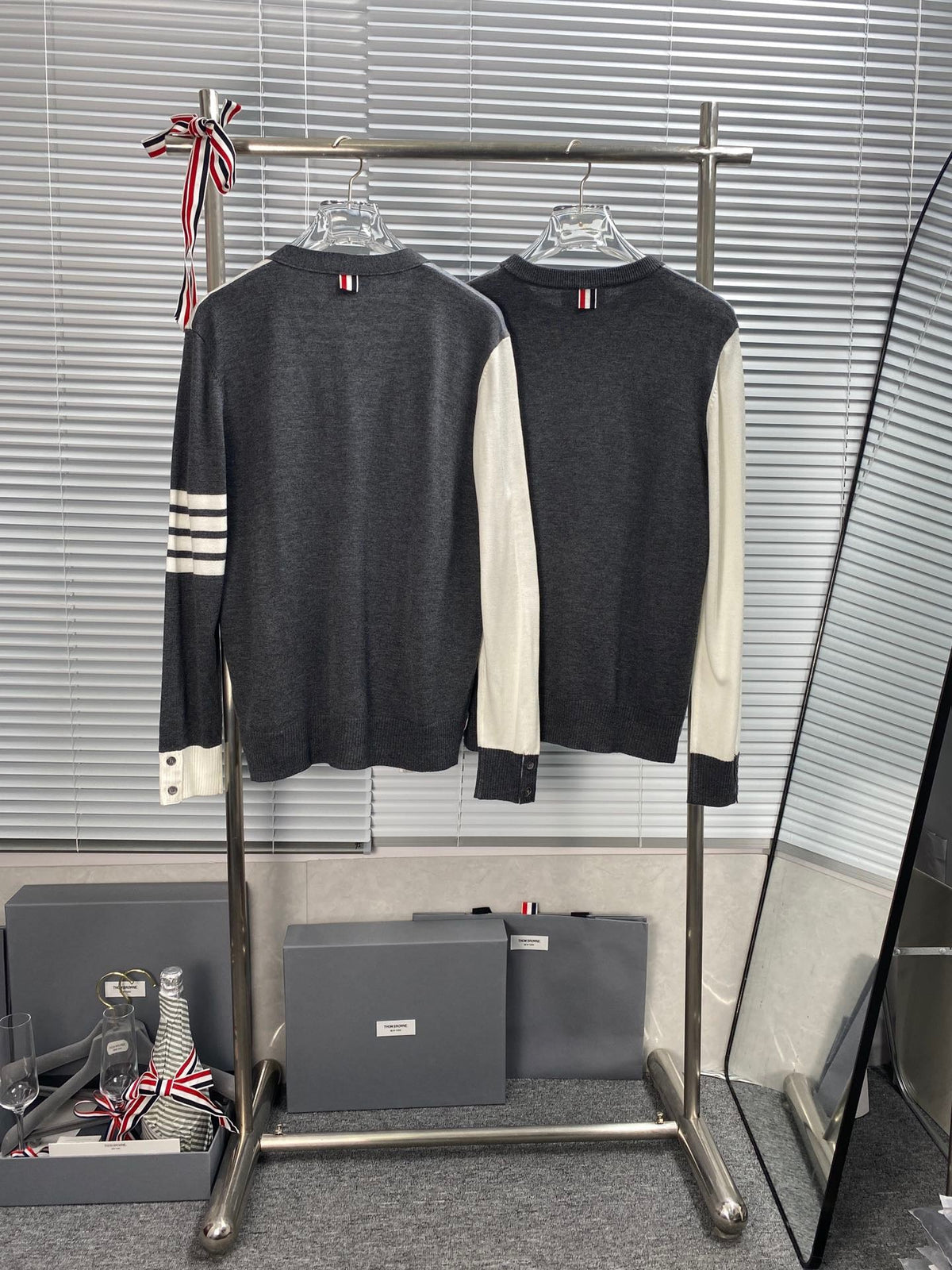 4-Bar Colourblock Cardigan - Men's