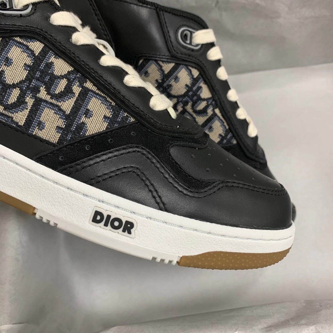 B27 Low Black Oblique Sneakers
