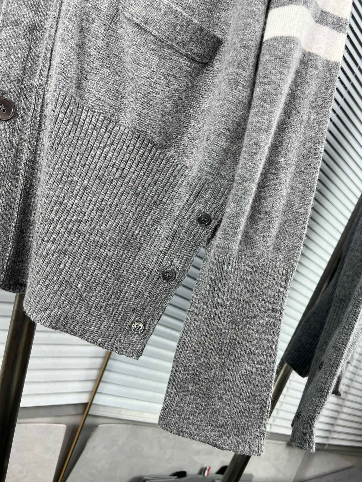 4-Bar Cardigan Navy - Men's