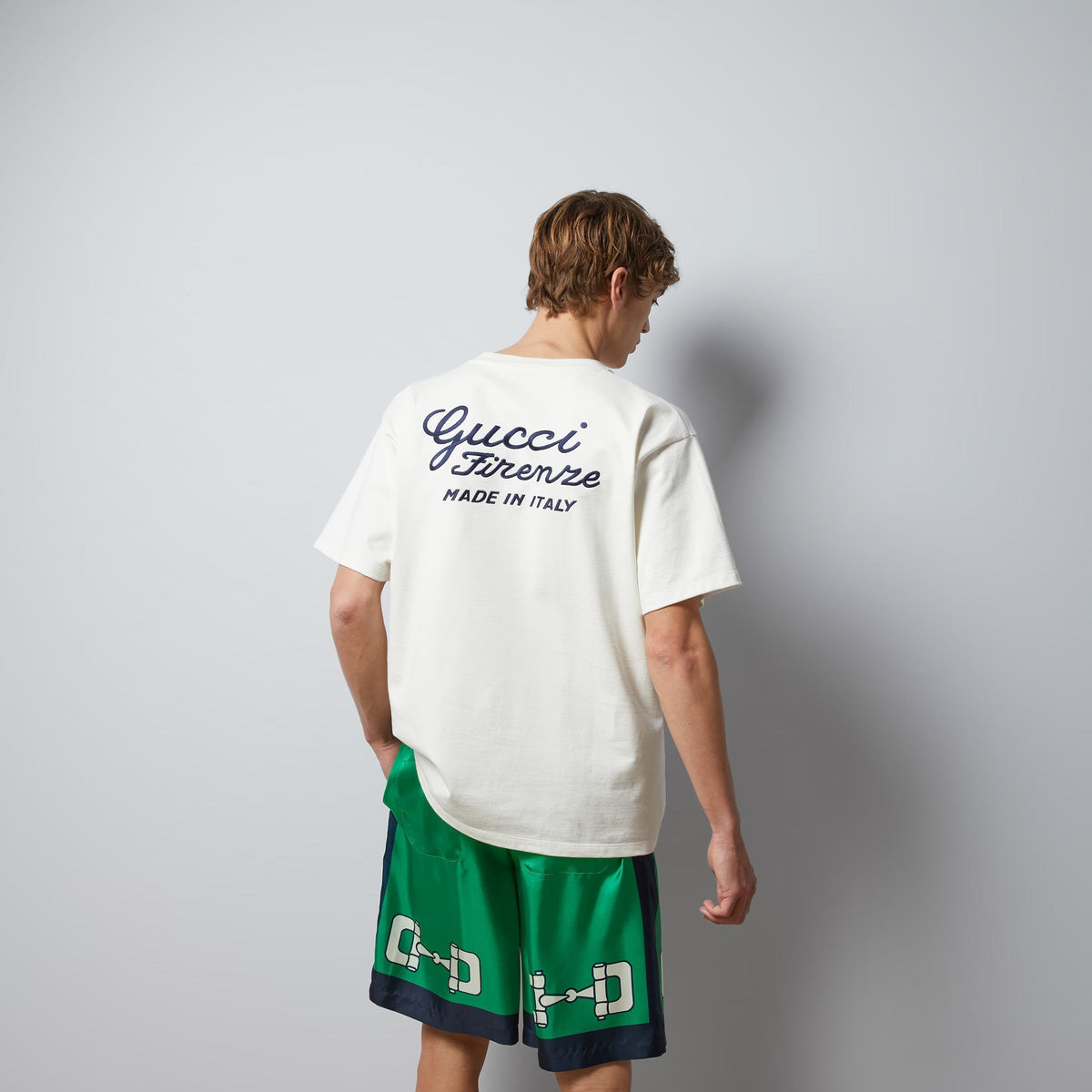 Cotton Jersey T-shirt with Embroidery – cotton jersey Crewneck Short sleeves The product shown in this image is – LUX VERSE Luxury Designer Fashion Outlet