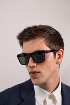 Classic rectangular men sunglasses – classic style featuring iconic red and blue on temple with a logo – LUX VERSE Luxury Designer Fashion Outlet