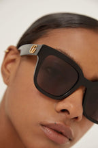 GG0998S squared femenine black sunglasses – pared-back simplicity characterises the essential shapes, lines and colours of this – LUX VERSE Luxury Designer Fashion Outlet